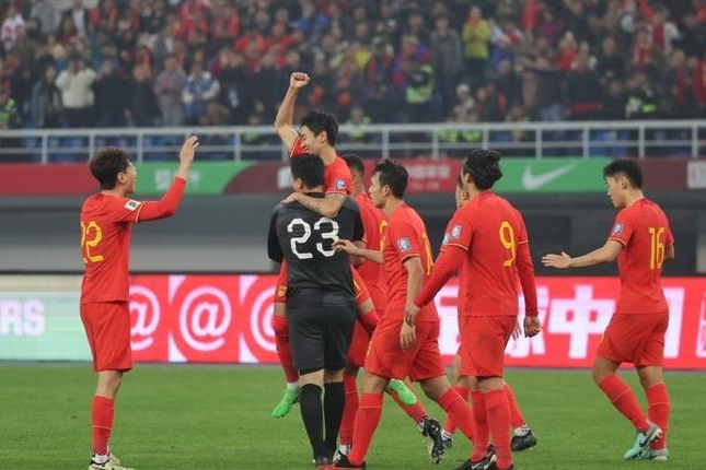 中国球队士气高昂，连续获得大胜