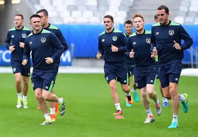 芬兰队在国际比赛中取得荣耀之战的简单介绍