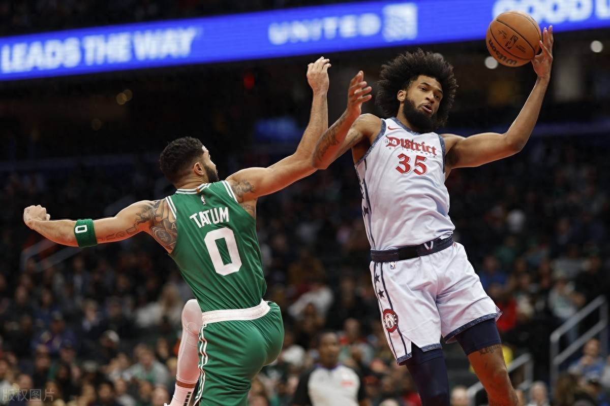 包含凯尔特人主场大胜，Tatum砍下高分的词条