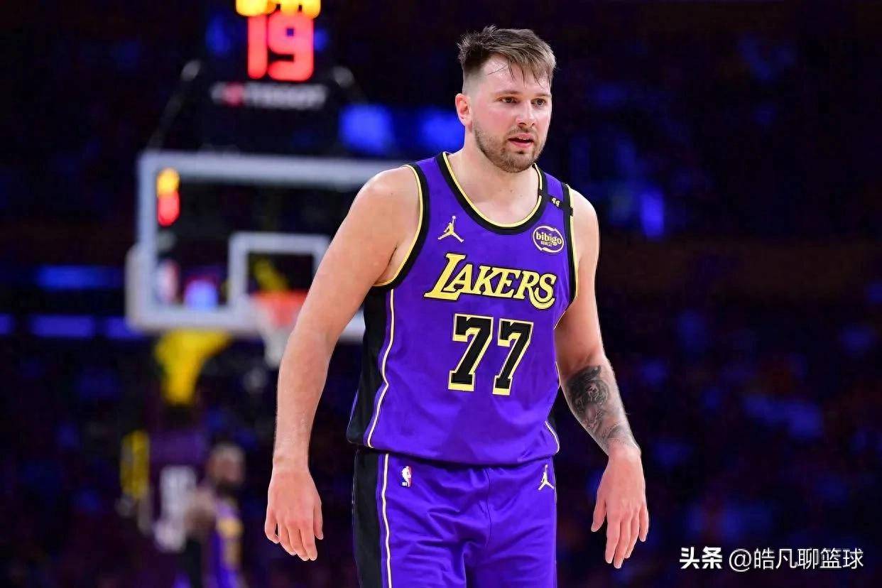 东契奇陷入低谷，约基奇连败，黄蜂球队命运悬念！