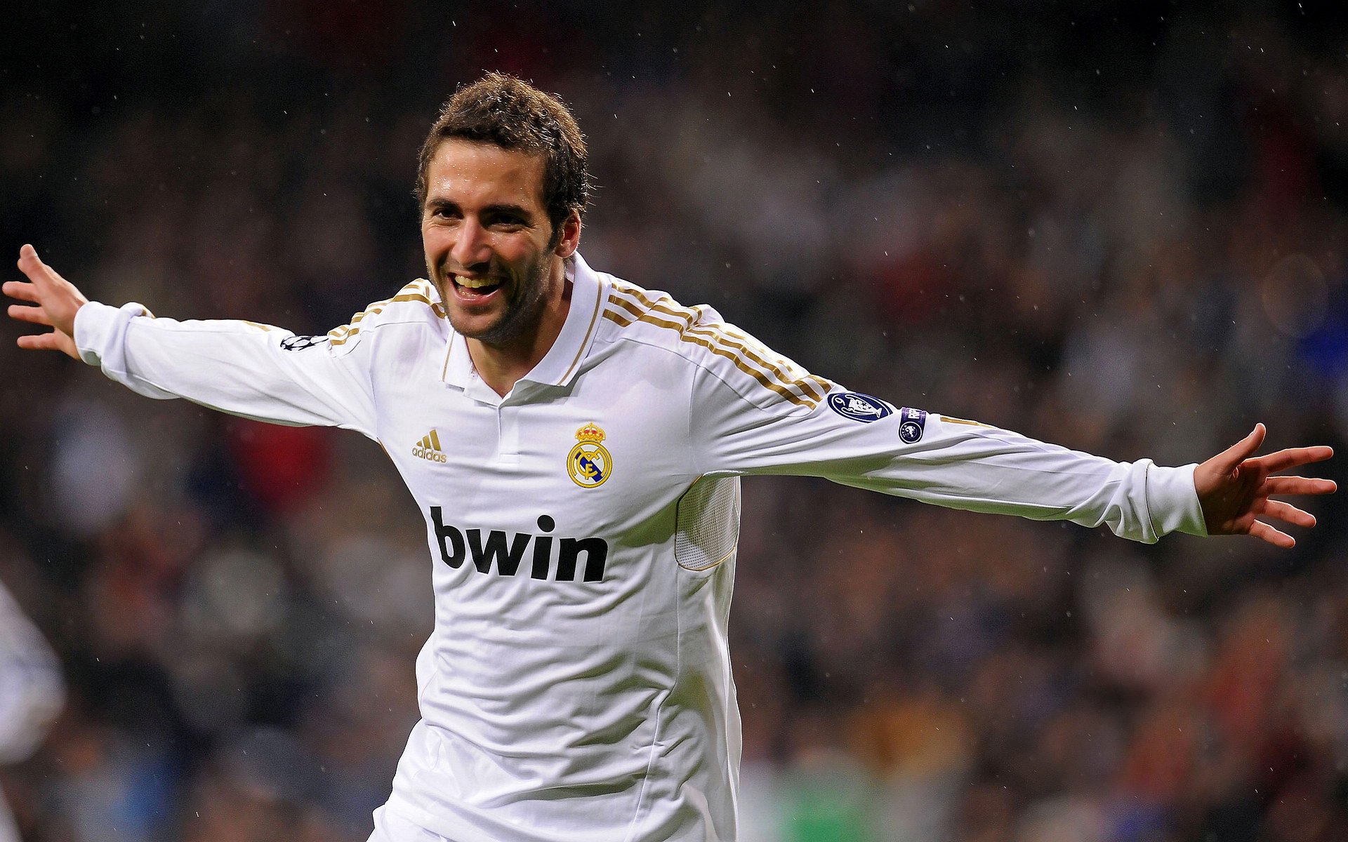 Ning重要时刻晋级下一阶段，塞尔维亚队带队取胜！赢得满堂喝彩